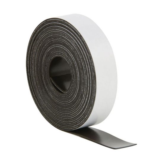 Magnetic tape